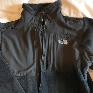 Women’s size medium north face jacket